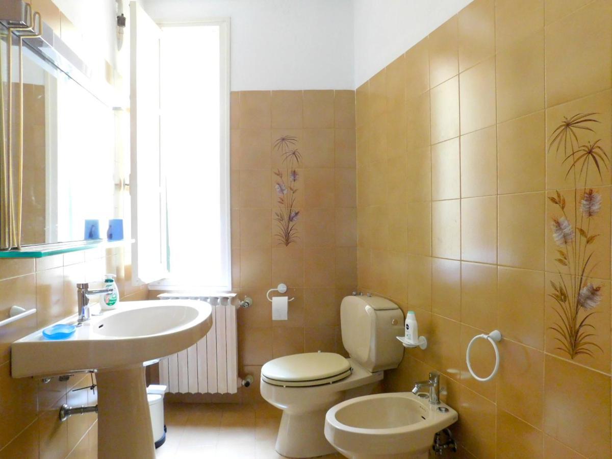 Bellissima Casa Nel Centro Storico!!! Apartment Levanto Exterior photo